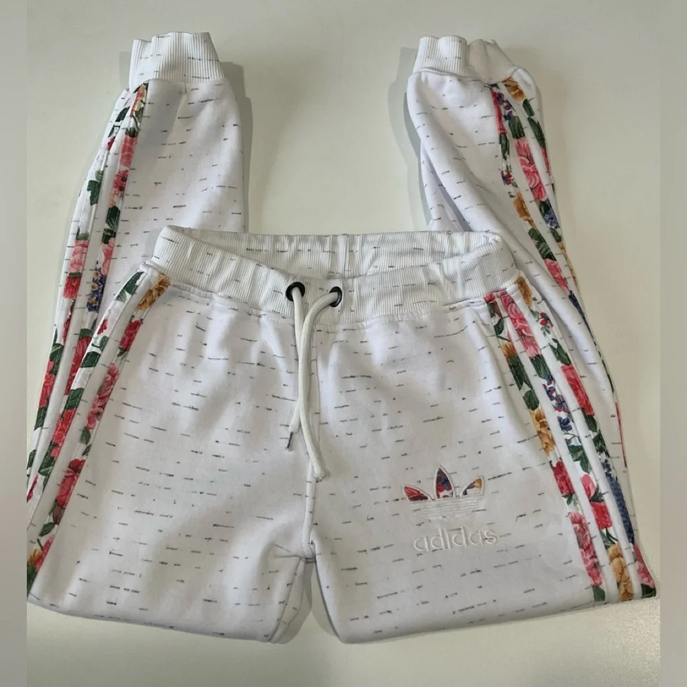 ☀️Adidas Kids White Kangaroo Hoodie & Pants Fleece Lined Tracksuit, 10-12 Y